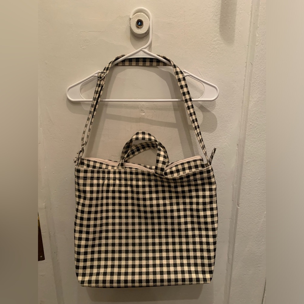 BAGGU Horizontal Zip Duck Bag